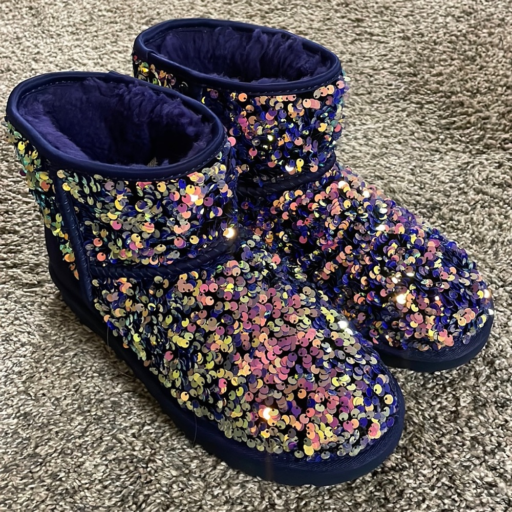 Sequined mini UGGs